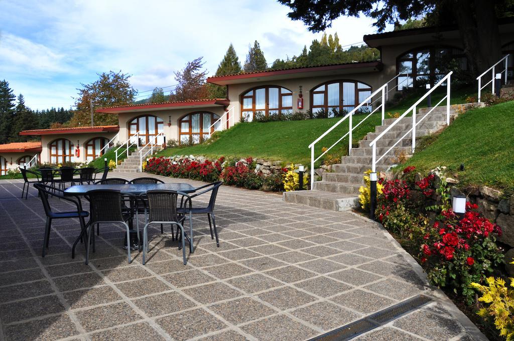 Monasterio Hotel Boutique Сан-Карлос-де-Барилоче Экстерьер фото