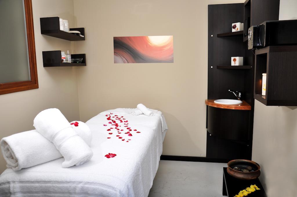 Monasterio Hotel Boutique Сан-Карлос-де-Барилоче Экстерьер фото