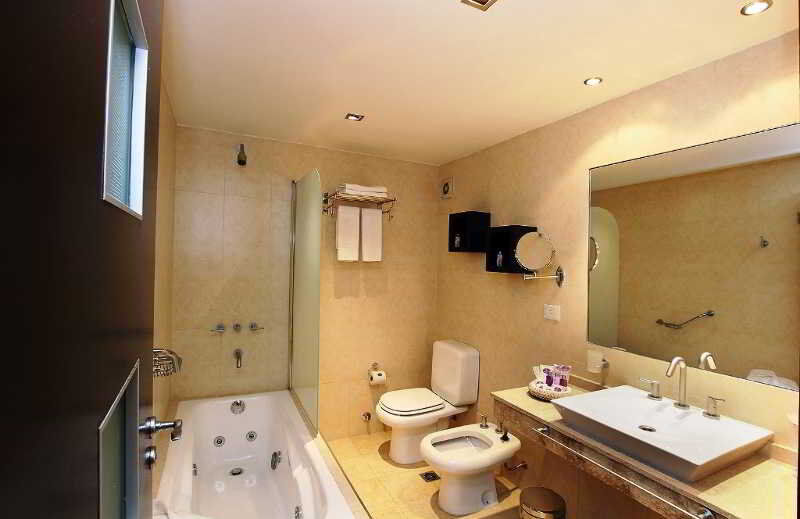 Monasterio Hotel Boutique Сан-Карлос-де-Барилоче Экстерьер фото